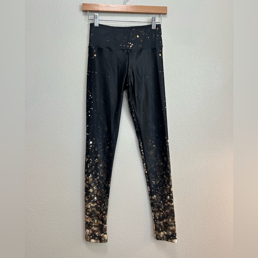 Goldsheep Black and Gold Leggings Size Small